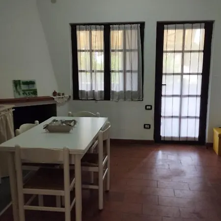 Cettina 2 Mt 50 Dal Mare Tatil Evi